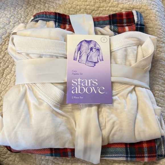 stars above Other - STARS Above Womens off White & Red Plaid 2 Pc Cozy Pajama Sleep Set small nwt